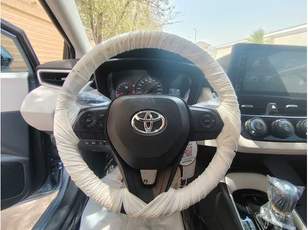 Car image 23