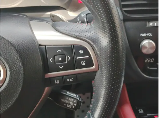 Car image 23