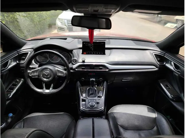 Car image 22