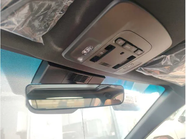 Car image 39