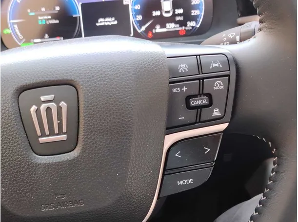 Car image 37