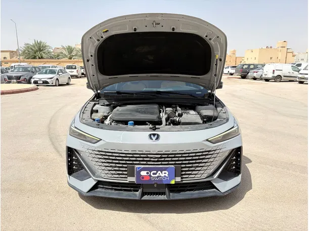 Car image 29