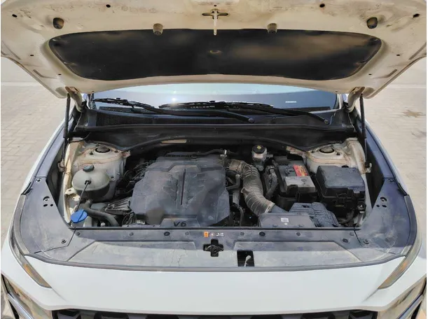 Car image 36