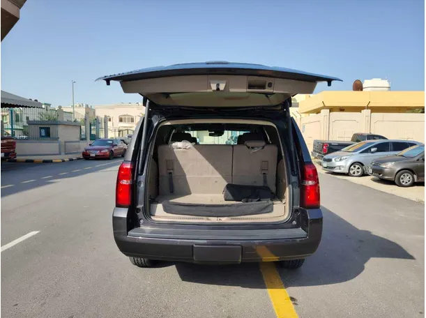 Car image 18