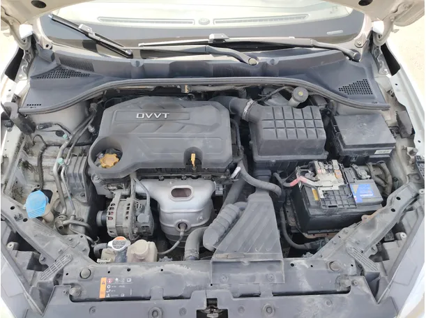 Car image 27