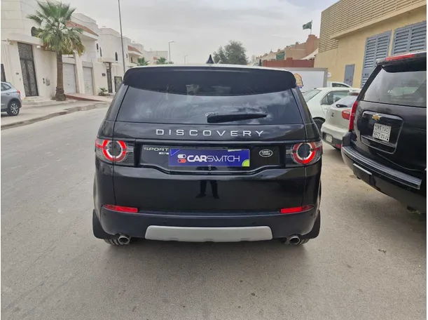 Car image 6