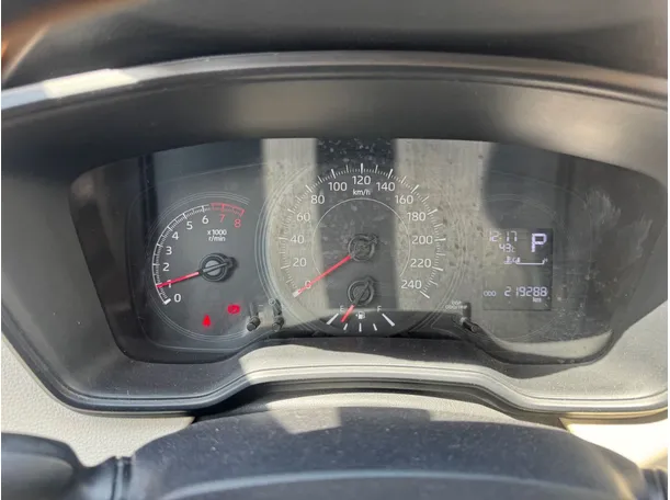 Car image 18