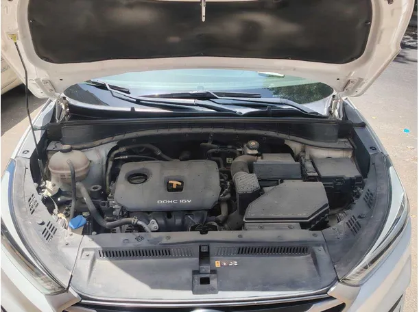 Car image 29