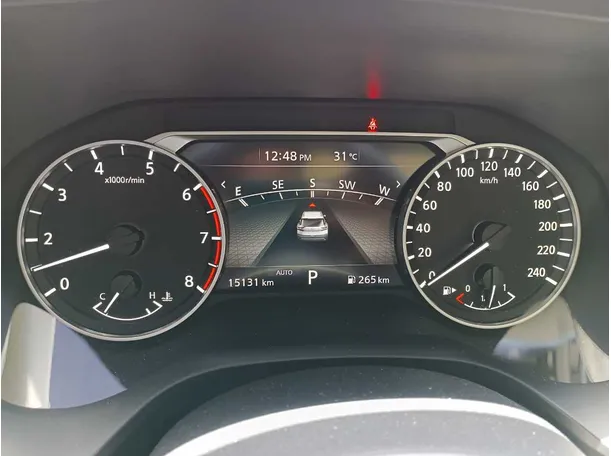 Car image 24
