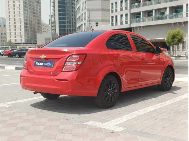 Car image 5