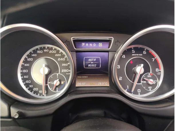 Car image 23