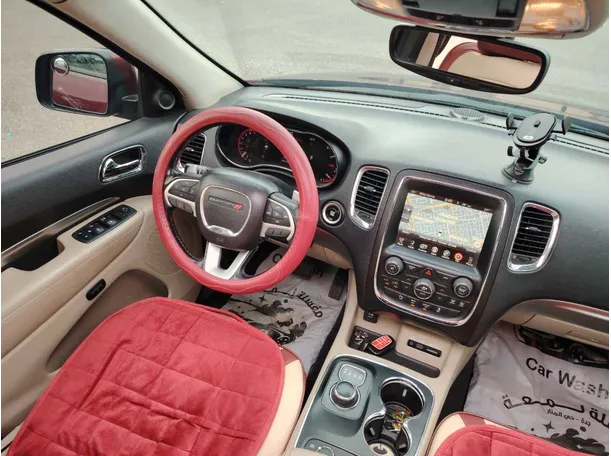 Car image 23