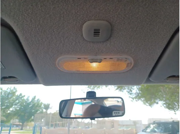 Car image 20