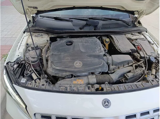 Car image 37