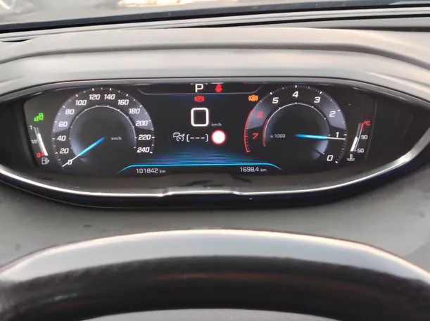 Car image 23