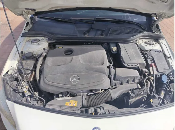 Car image 38