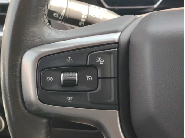Car image 29