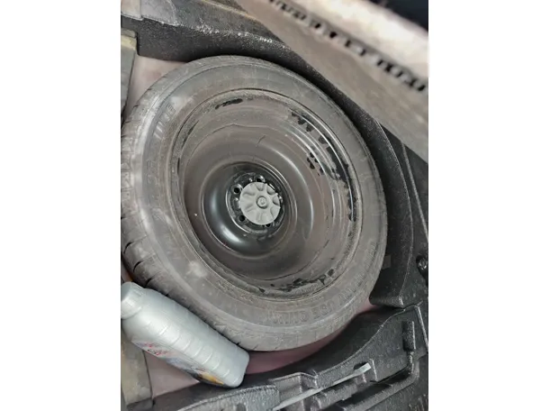 Car image 37
