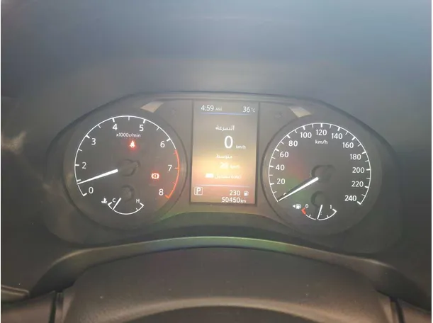 Car image 11