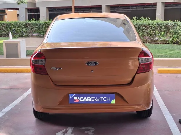 Car image 6