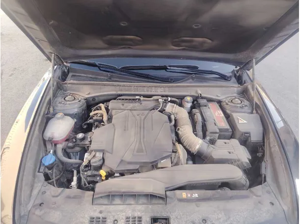 Car image 37
