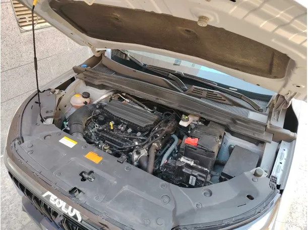Car image 39