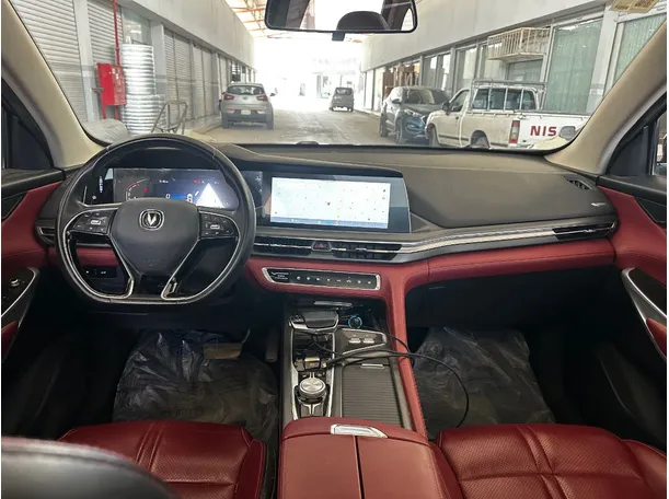 Car image 17