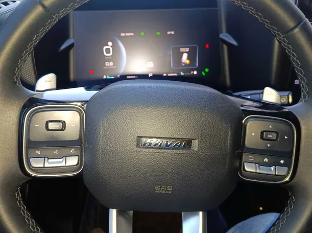 Car image 25