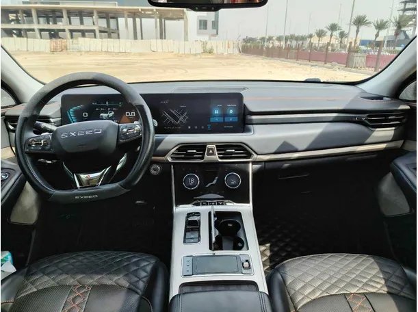 Car image 22