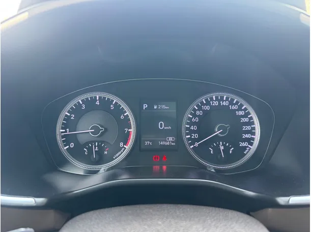 Car image 20