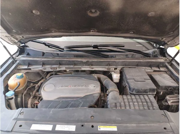 Car image 26