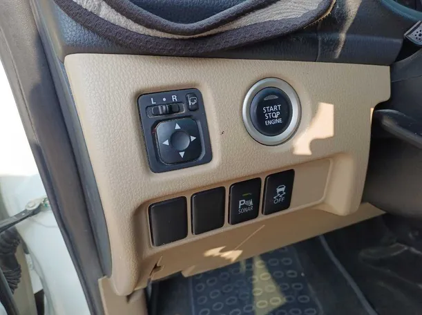 Car image 21