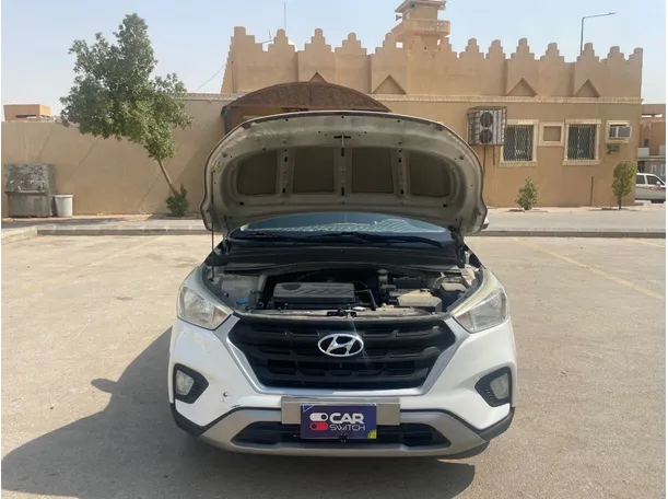 Car image 24