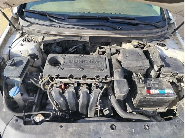 Car image 37