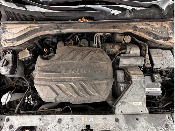 Car image 28
