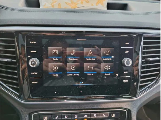 Car image 31