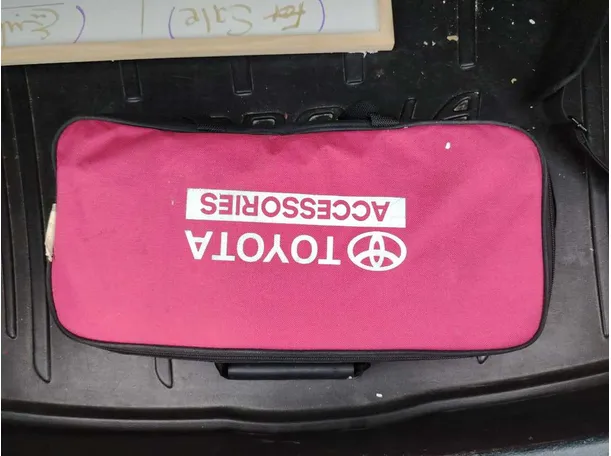 Car image 36