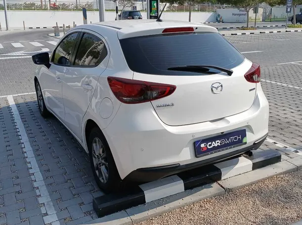 Car image 7