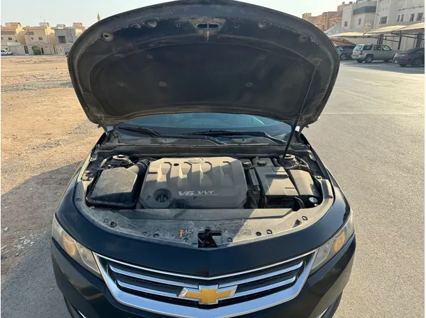 Car image 26