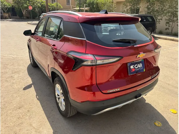 Car image 7