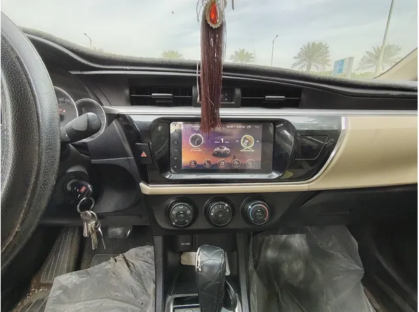 Car image 15