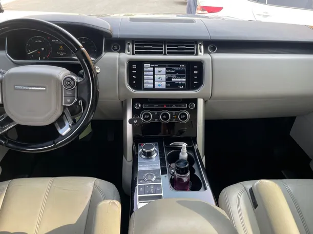 Car image 20
