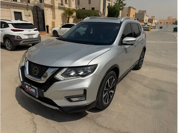 2018 نيسان اكس تريل في الرياض