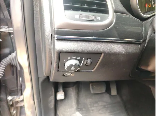 Car image 41