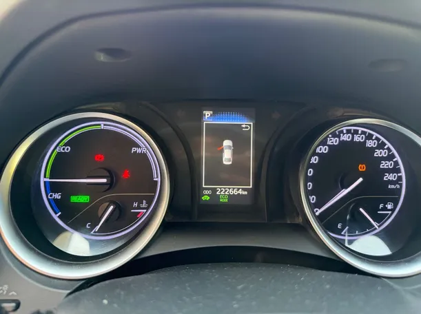 Car image 18