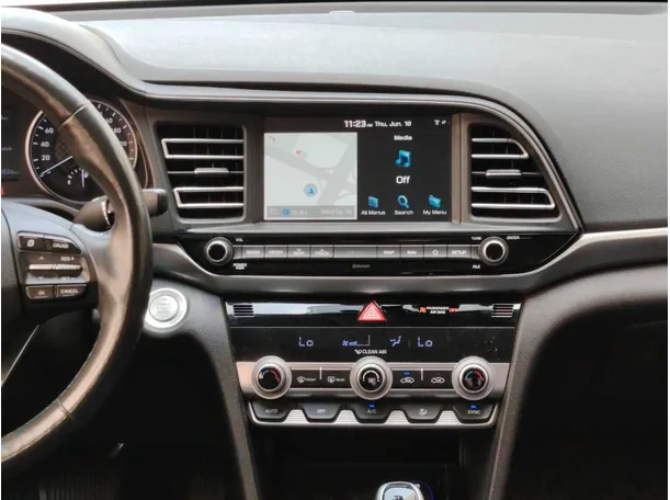 Car image 21