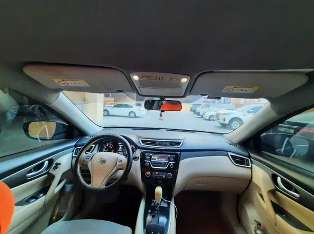 Car image 17