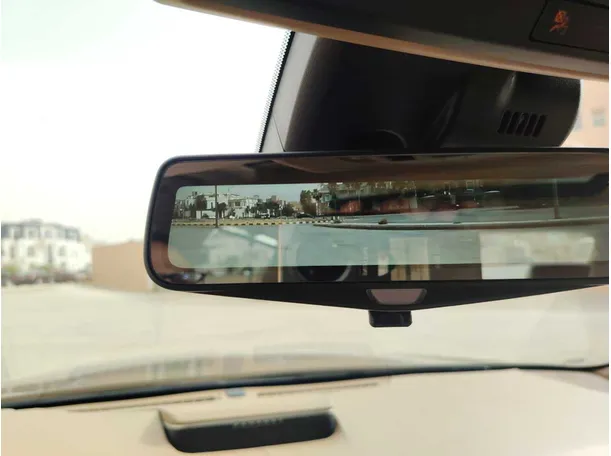 Car image 34