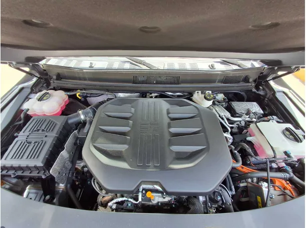 Car image 28