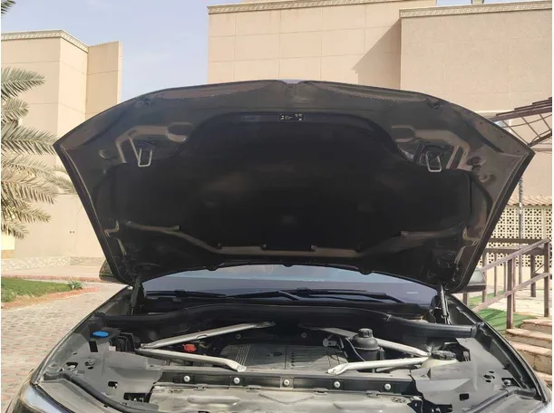 Car image 41
